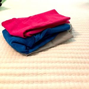 Lot of 3 Lululemon Ebb to street crops size 6